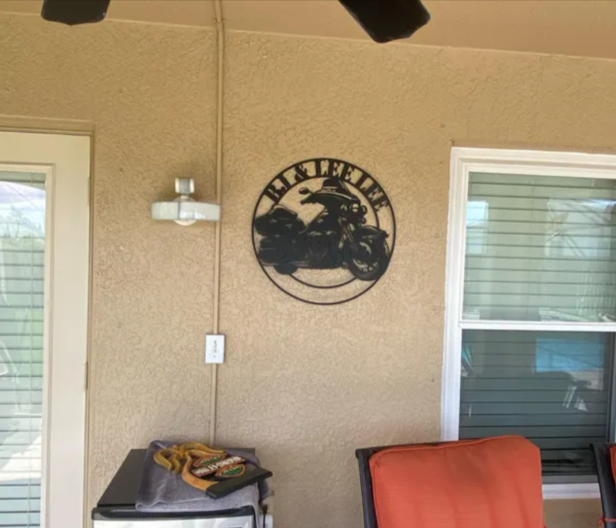 Custom auto garage decor